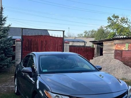 Toyota Camry, 2018