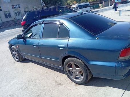 Mitsubishi Galant, 1998 — photo 1
