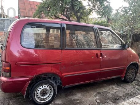 Nissan Serena, 1996 — фото 4