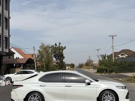 Toyota Camry, 2018 — фото 6