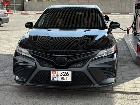Toyota Camry, 2018 — фото 1