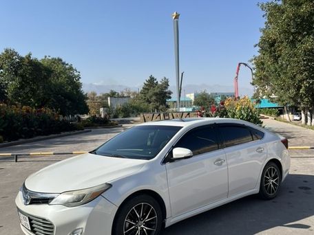 Toyota Avalon, 2013