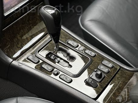 Mercedes-Benz E-Class, 2000 — photo 11