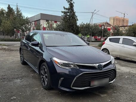 Toyota Avalon, 2017 — фото 2