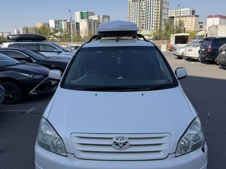 Toyota Ipsum, 2001 — 照片 3