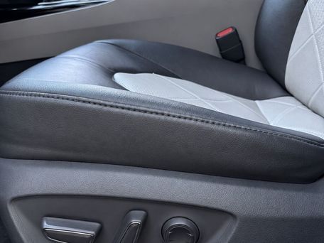 Toyota Camry, 2019 — сүрөт 13