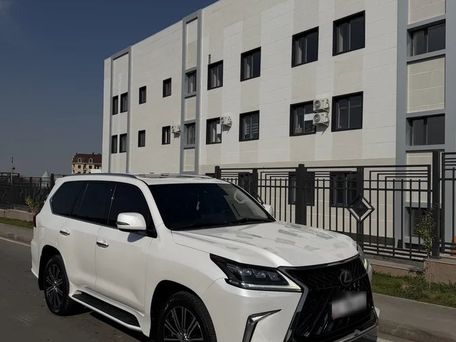 Lexus LX, 2017 — 照片 2