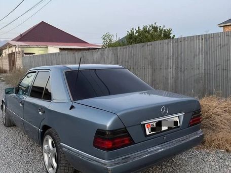 Mercedes-Benz W124, 1993 — фото 2