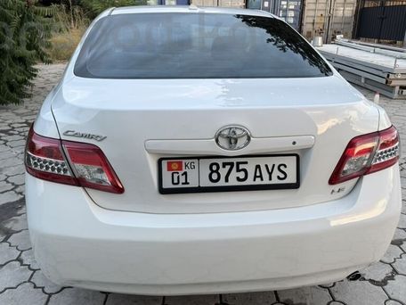 Toyota Camry, 2010 — 照片 4