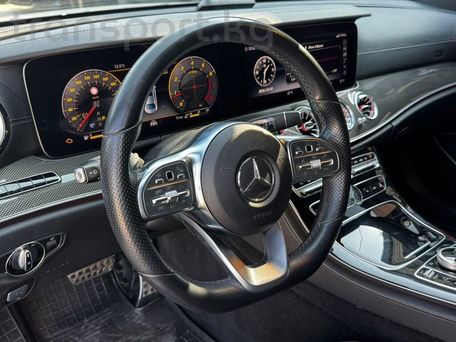 Mercedes-Benz E-Class, 2019 — photo 11