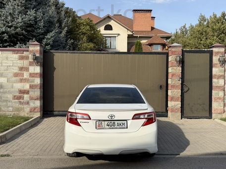 Toyota Camry, 2014 — photo 3