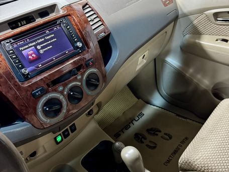 Toyota Fortuner, 2006 — фото 10
