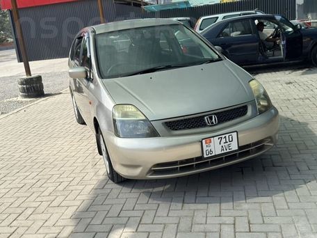 Honda Stream, 2002 — фото 2