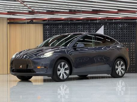 Tesla Model Y, 2022 — photo 2