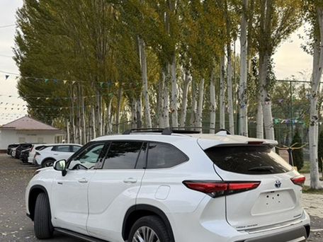 Toyota Highlander, 2021 — сүрөт 2