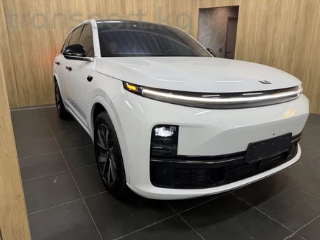 Li Auto (Lixiang) L7, 2023 — 照片 2