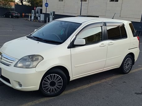 Toyota Raum, 2003 — photo 4