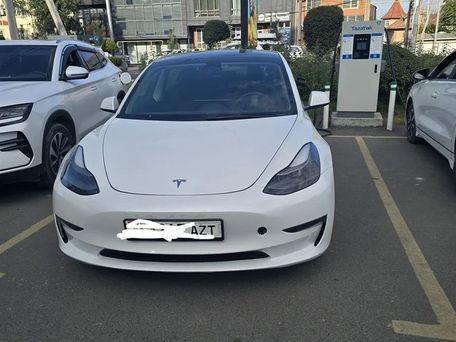Tesla Model 3, 2022 — 照片 1
