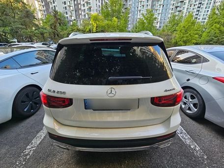 Mercedes-Benz GLB, 2022 — сүрөт 7
