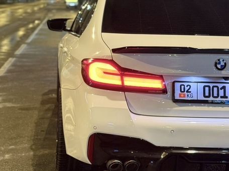BMW 5 Series, 2020 — photo 6