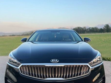 Kia Cadenza, 2018 — photo 1