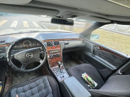 Mercedes-Benz E-Класс, 1998 — фото 4