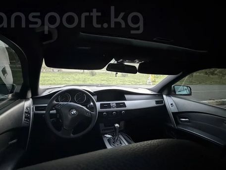 BMW 5 серии, 2005 — 照片 4
