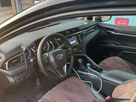 Toyota Camry, 2019 — 照片 3