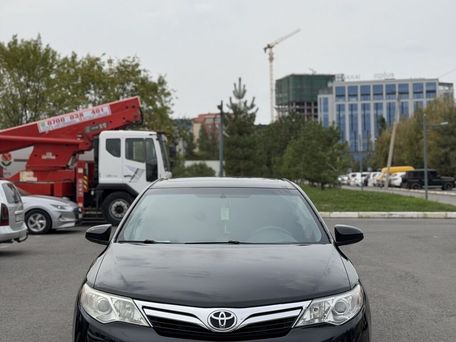 Toyota Camry, 2012 — сүрөт 2