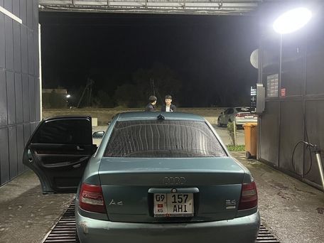 Audi A4, 2000 — сүрөт 10