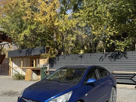 Hyundai Solaris, 2011 — photo 2