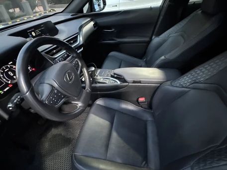 Lexus UX, 2019 — сүрөт 5