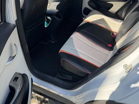 BYD Dolphin, 2022 — photo 7