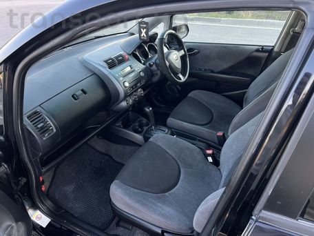 Honda Fit, 2003 — photo 11