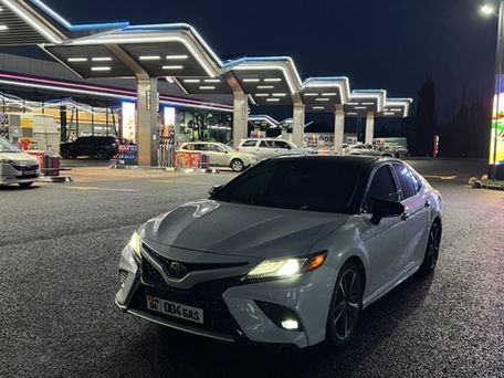 Toyota Camry, 2018 — фото 11