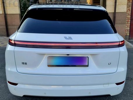 Li Auto (Lixiang) L7, 2025 — 照片 4