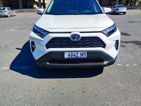 Toyota RAV4, 2022 — photo 1