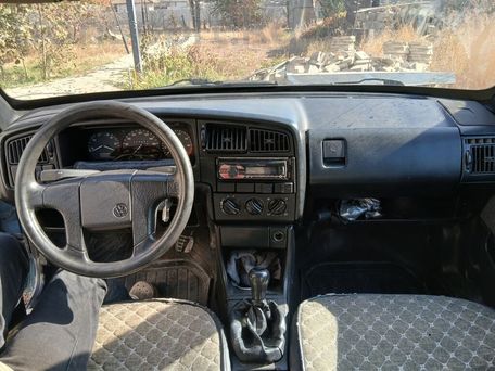Volkswagen Passat, 1990 — 照片 3