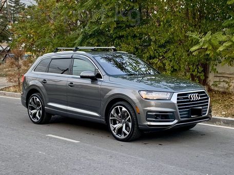 Audi Q7, 2018 — photo 1