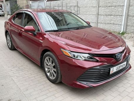 Toyota Camry, 2020 — сүрөт 2