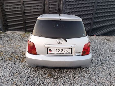 Toyota Ist, 2003 — photo 7