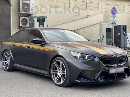 BMW M5, 2024 — photo 3