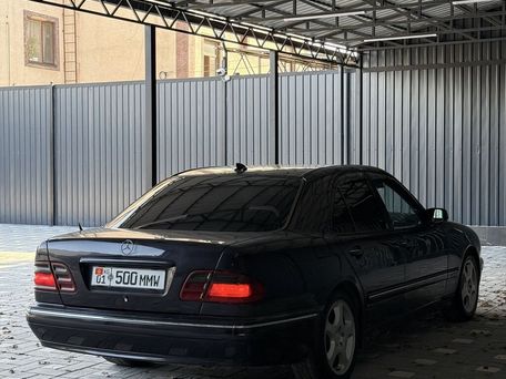 Mercedes-Benz E-Класс, 2001 — сүрөт 4