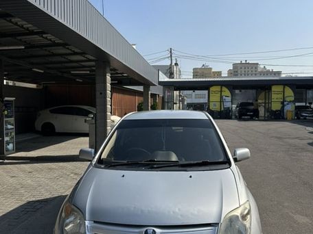 Toyota Ist, 2003 — photo 2