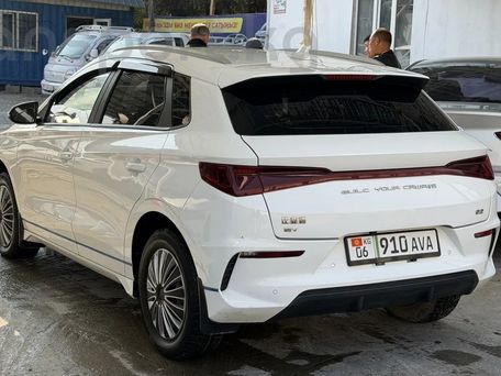 BYD E2, 2021 — 照片 3