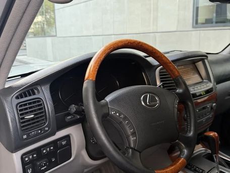 Lexus LX, 2006 — photo 3