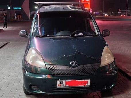 Toyota Yaris Verso, 2000 — сүрөт 1