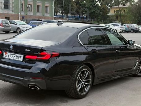 BMW 5 серии, 2020 — 照片 9