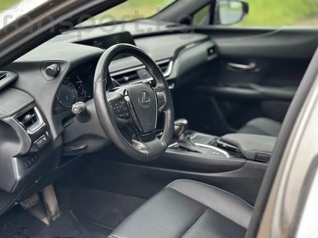 Lexus UX, 2018 — фото 8