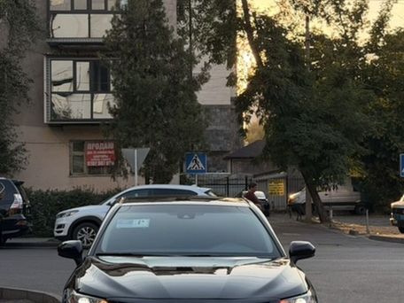 Toyota Camry, 2019